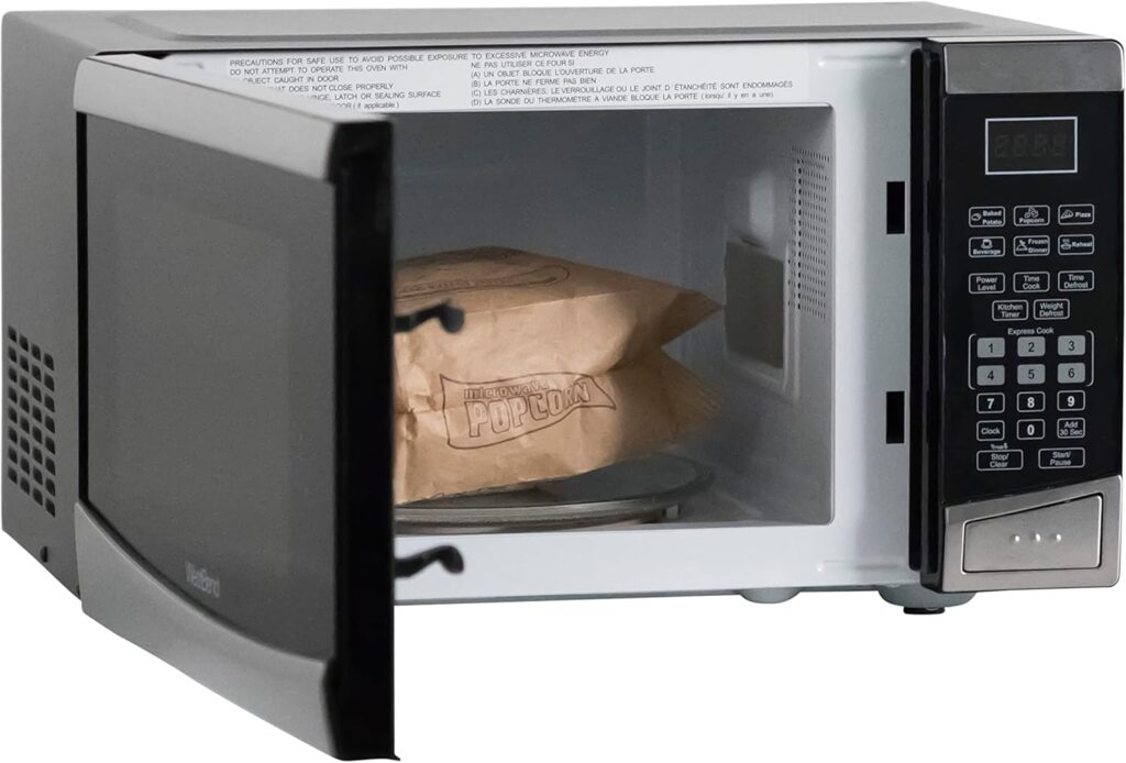 West Bend 0.9 Cu Ft Microwave - 900W, 10 Power Levels, Defrost - Image 7
